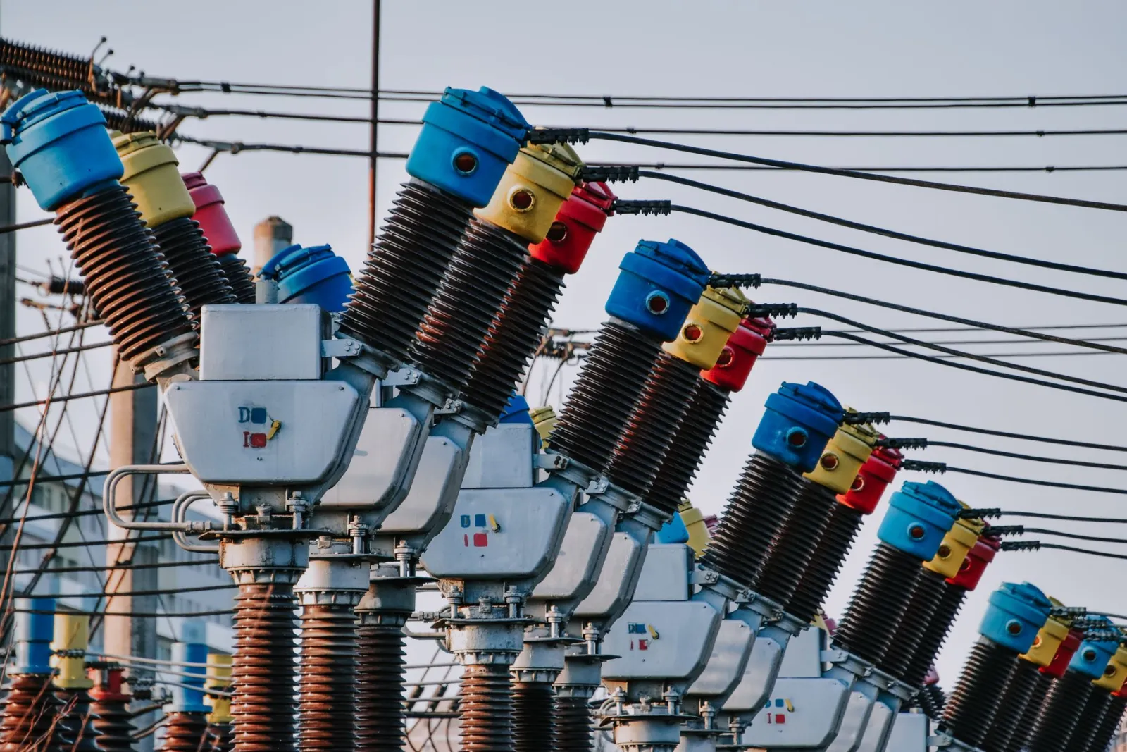Elektriciteitshuisje voor de deur Amsterdam: wat nu?